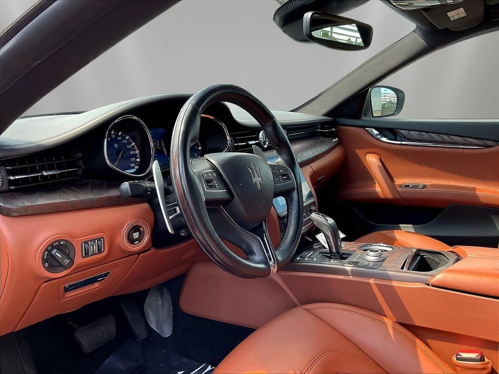 Used 2019 Maserati Quattroporte S Q4 AWD/4WD image 16