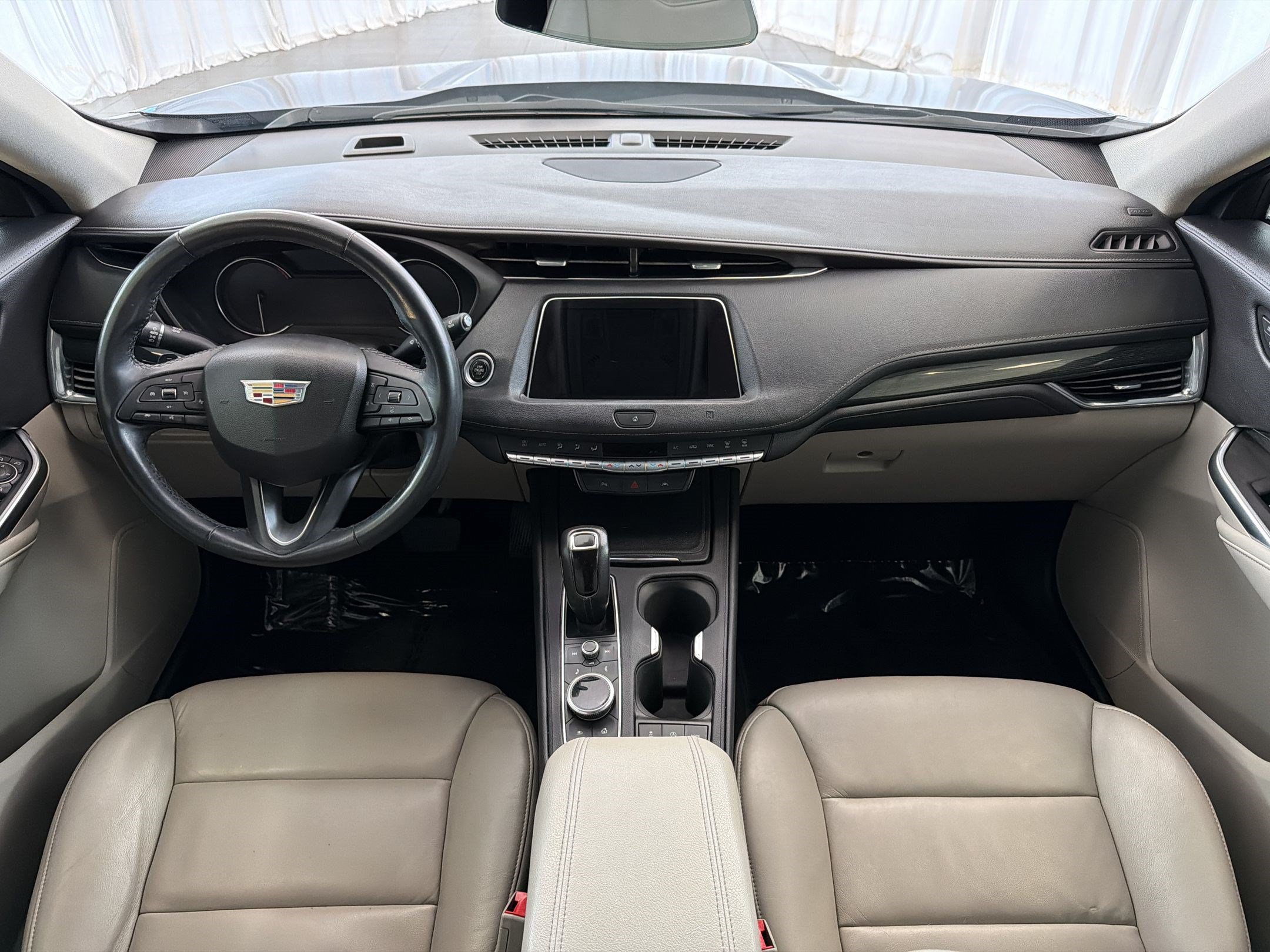 Used 2019 Cadillac XT4 Premium Luxury w/ Driver Awareness Package FWD image 15