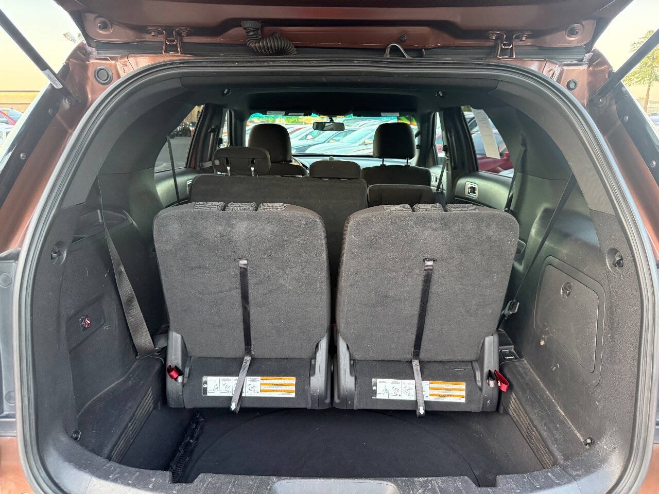 Used 2012 Ford Explorer XLT AWD/4WD image 17