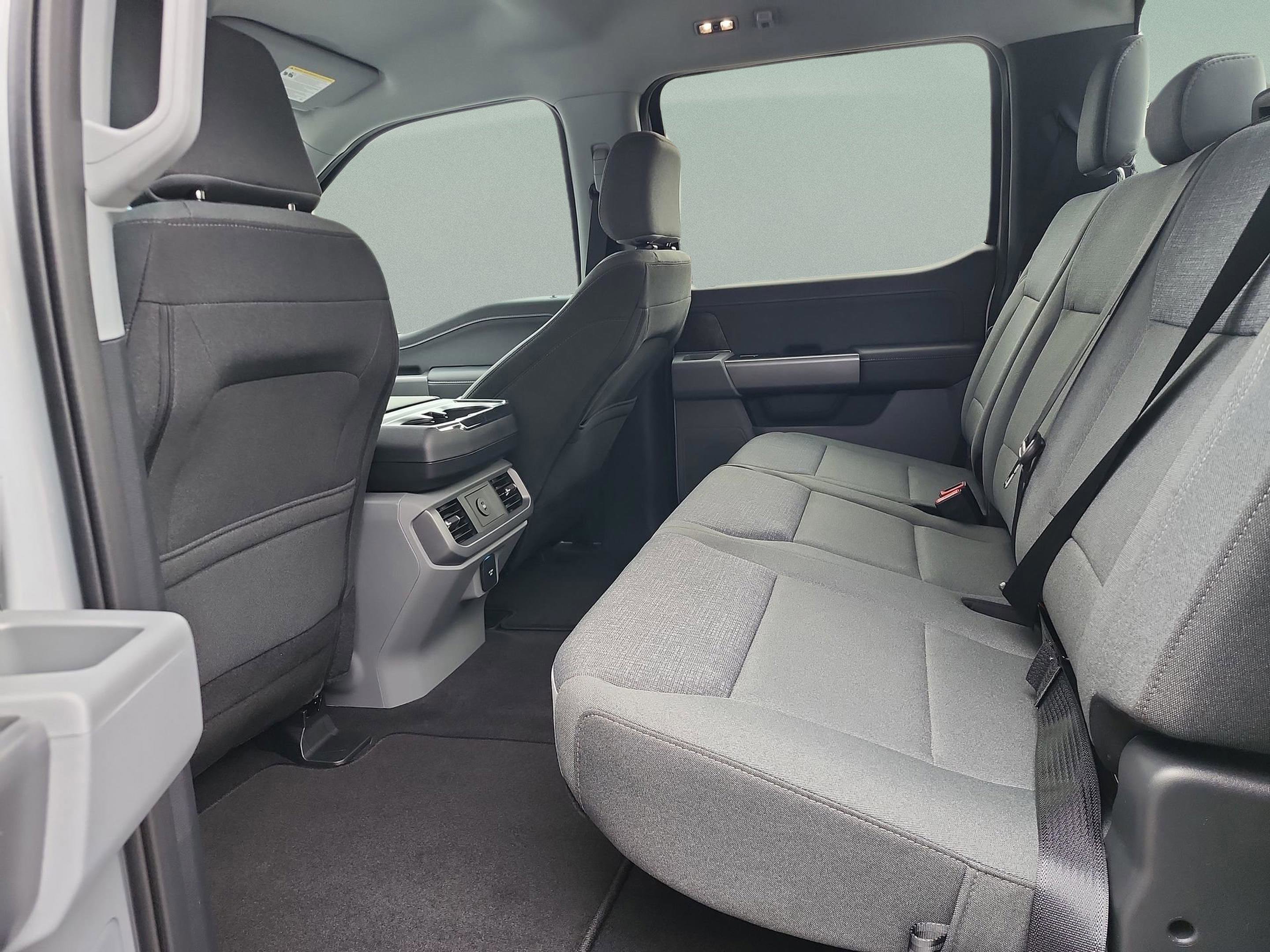 New 2025 Ford F150 Lightning XLT image 17