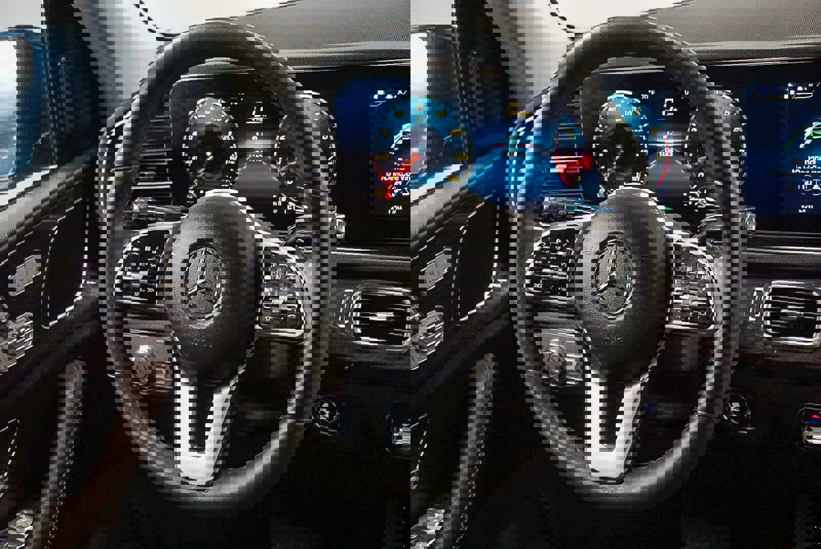 Used 2020 Mercedes-Benz GLE 350 4MATIC image 17