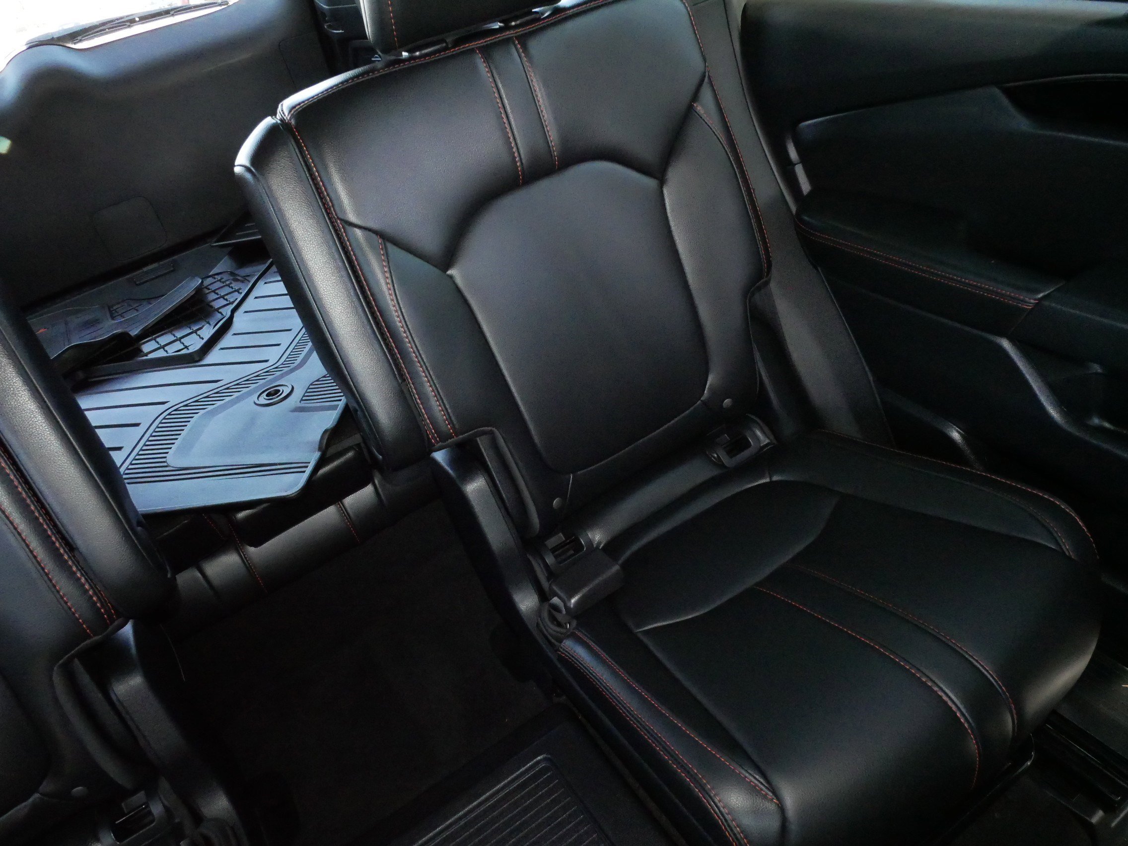 Certified 2025 Honda Pilot TrailSport image 14