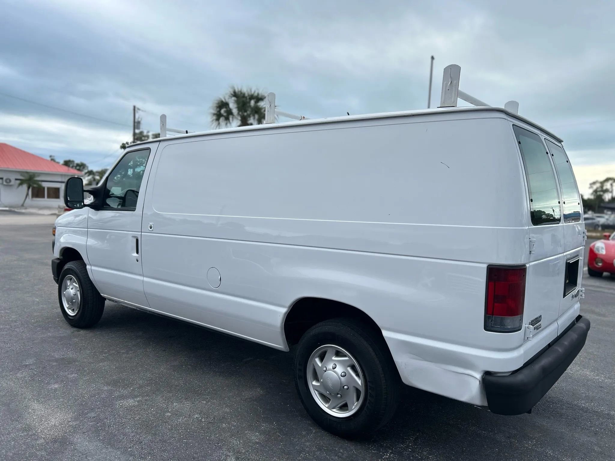 Used 2012 Ford E-150 and Econoline 150 image 7