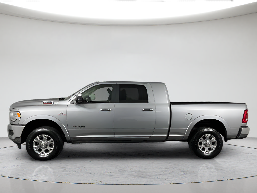 Used 2022 RAM 3500 Laramie AWD/4WD image 8