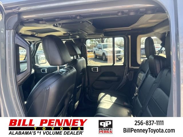 Used 2019 Jeep Wrangler Unlimited Sahara w/ Quick Order Package 24M Moab image 19