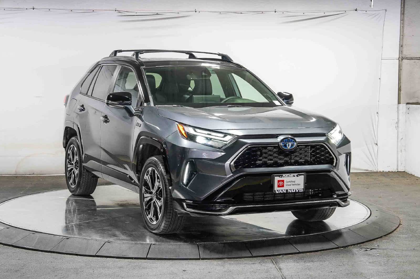 Certified 2024 Toyota RAV4 XSE w/ Weather Package AWD/4WD image 6