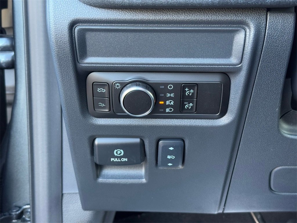 New 2025 Ford F150 Lightning Lariat image 16