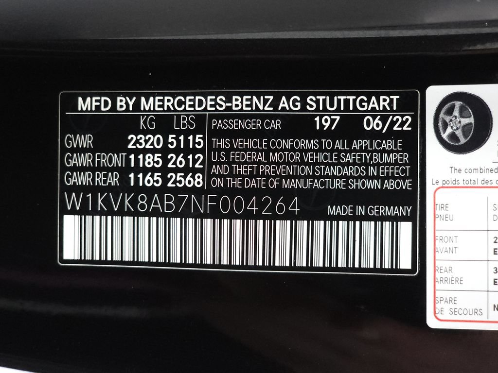 Used 2022 Mercedes-Benz SL 55 AMG 4MATIC w/ Driver Assistance Package image 42