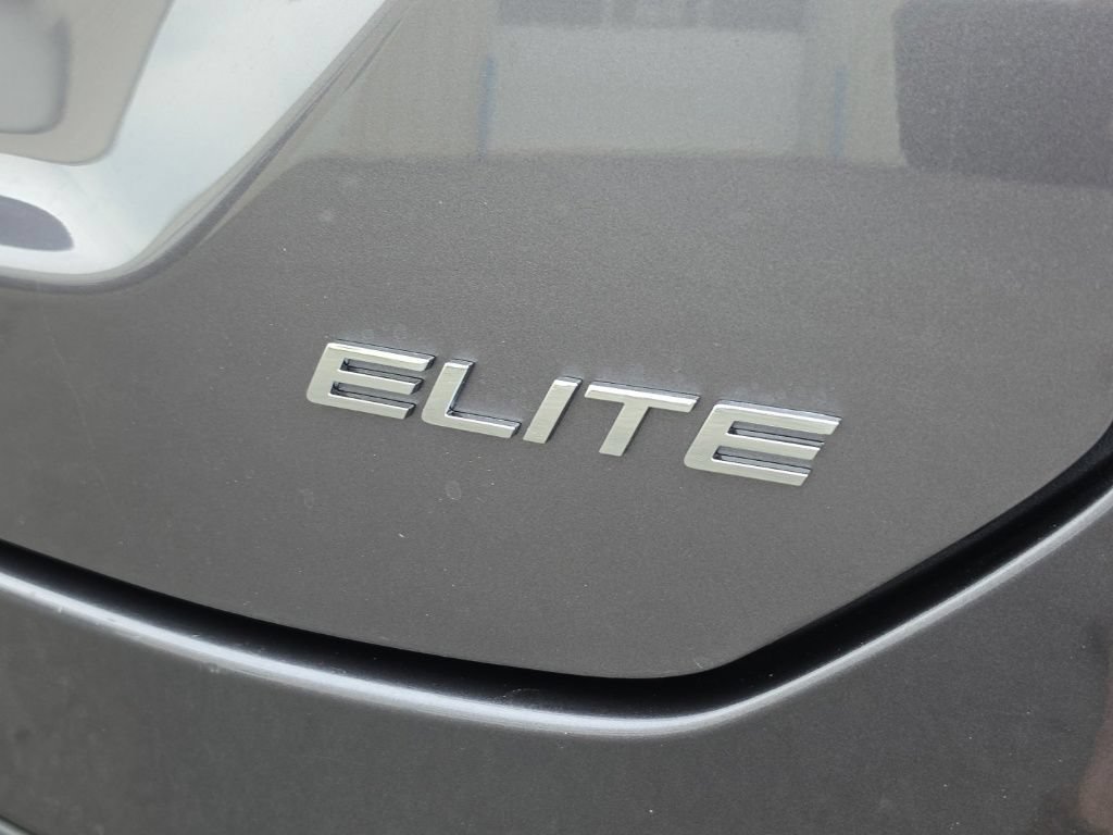 Certified 2024 Honda Pilot Elite image 8