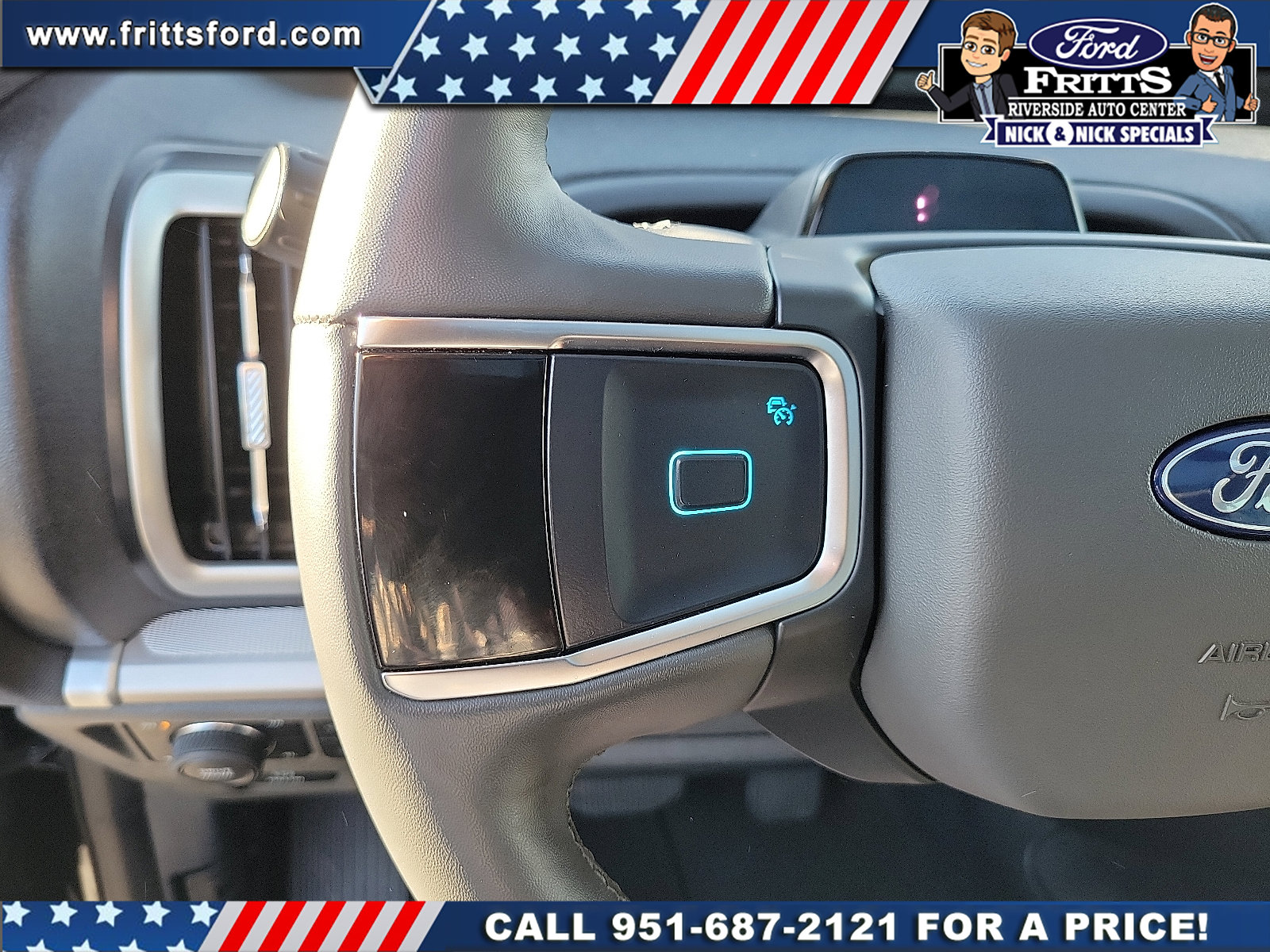 Certified 2025 Ford Expedition Active AWD/4WD image 6