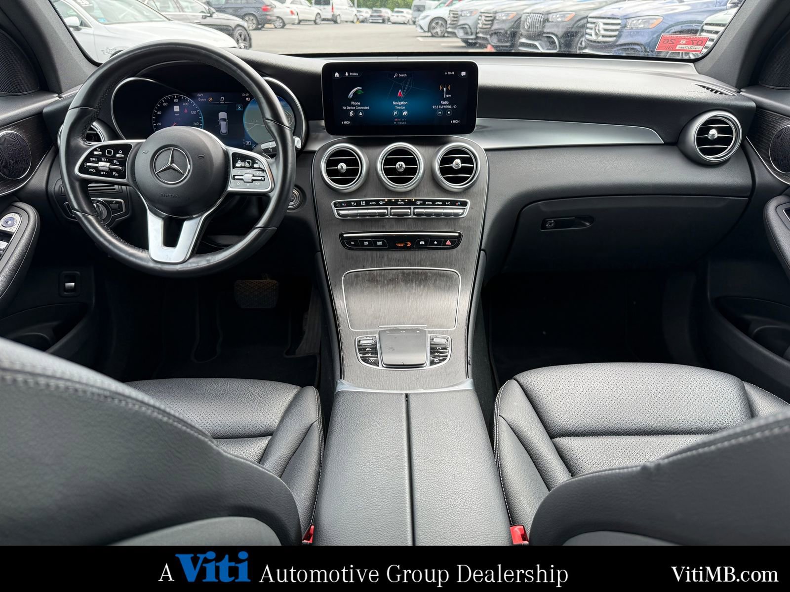 Used 2022 Mercedes-Benz GLC 300 4MATIC image 2