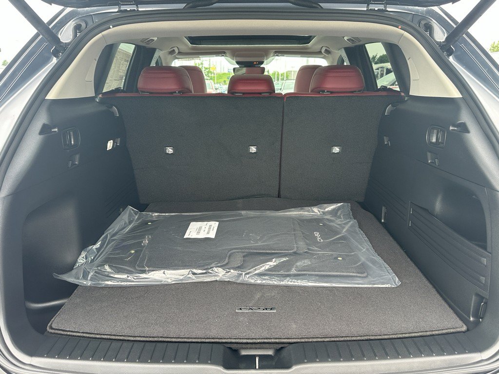 Certified 2025 MAZDA CX-50 AWD 2.5 Hybrid w/ Premium Pkg image 4