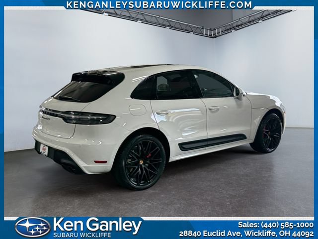 Used 2025 Porsche Macan GTS AWD/4WD image 5