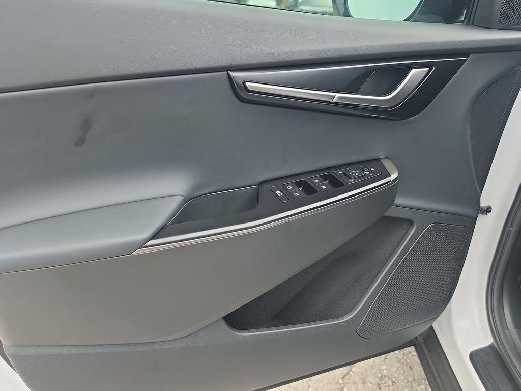 New 2026 Kia EV6 Light AWD/4WD image 16
