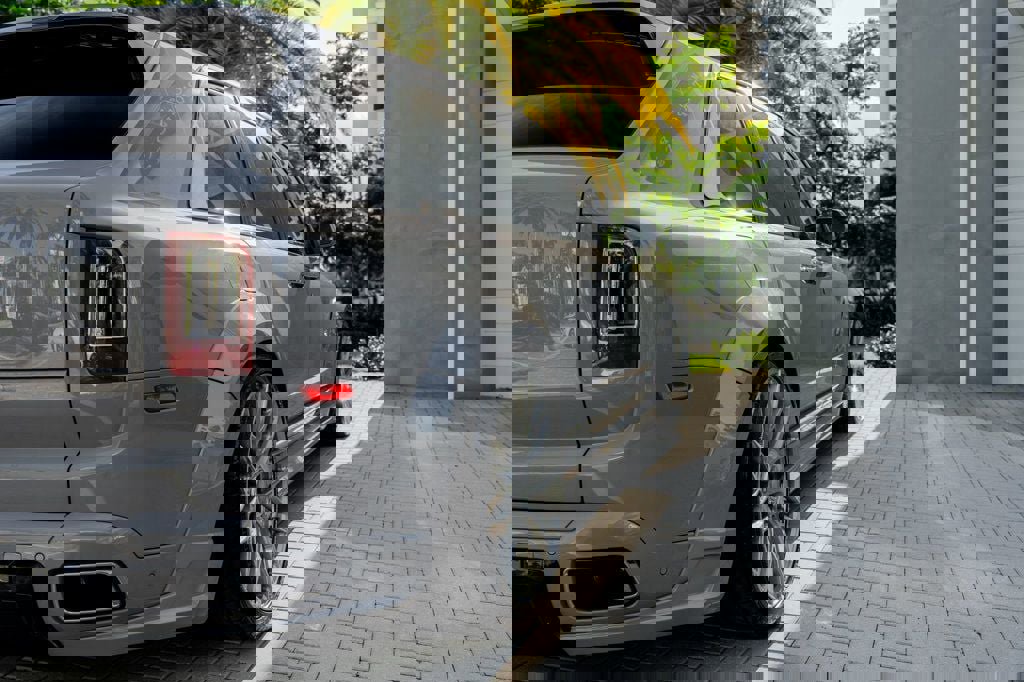 Used 2021 Rolls-Royce Cullinan Sport Utility image 35