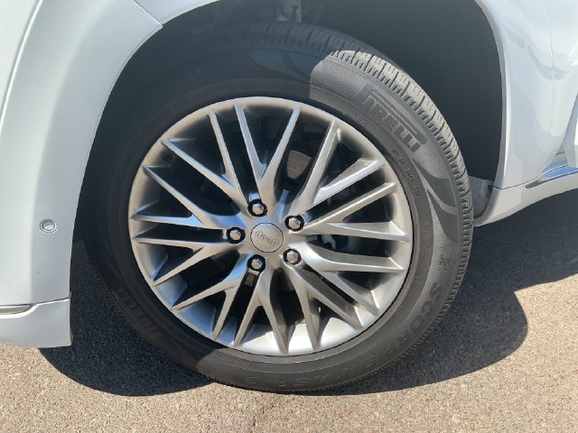 Used 2018 Jeep Grand Cherokee Summit RWD image 28