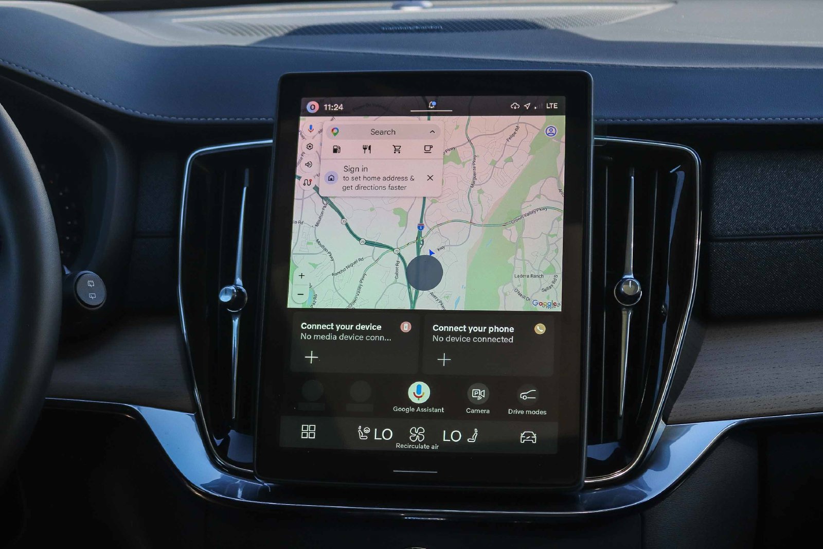 New 2027 Volvo XC90 B6 Plus AWD/4WD image 14