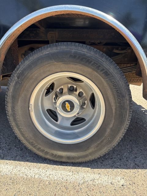 Used 2022 Chevrolet Silverado 3500 High Country w/ Safety Package II image 15