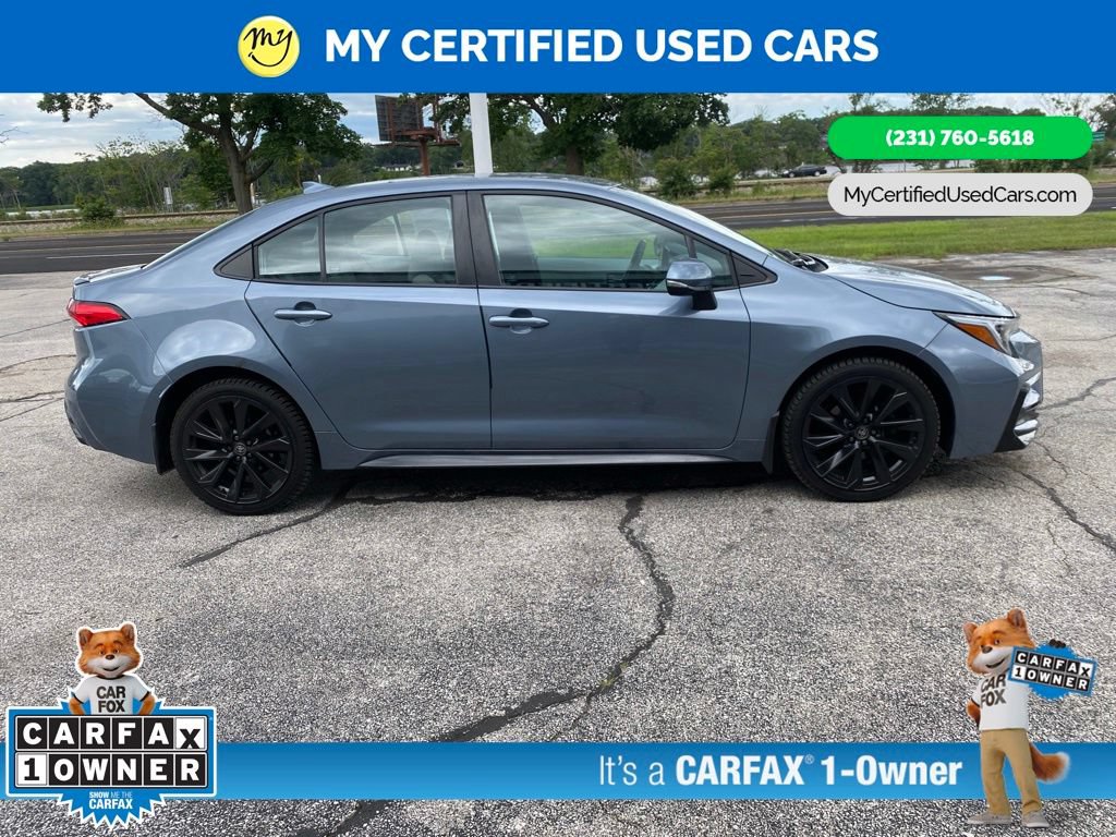 Used 2023 Toyota Corolla SE w/ Carpet Mat Package (TMS) FWD image 4