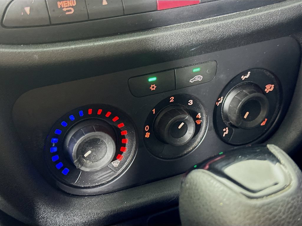 Used 2020 RAM ProMaster City Tradesman FWD image 25