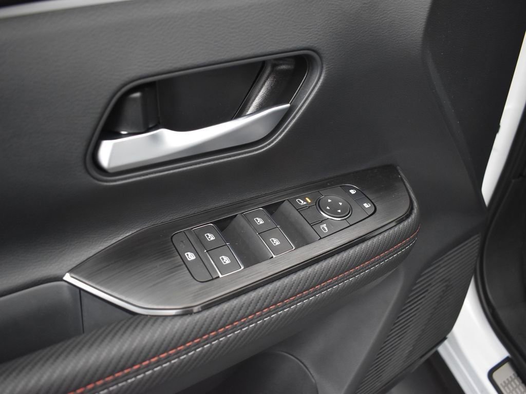 New 2026 Nissan Kicks SR w/ Illumination Package image 27