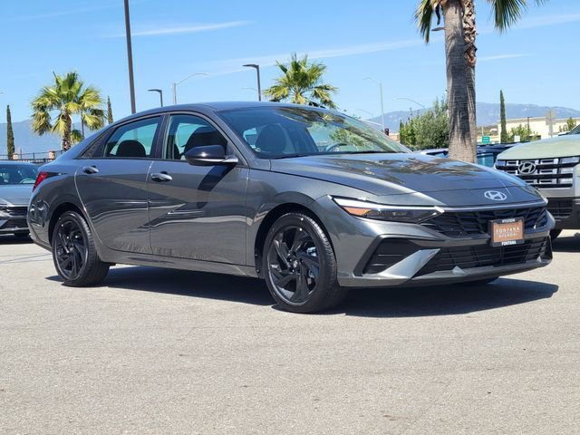 New 2026 Hyundai Elantra Sport FWD image 30