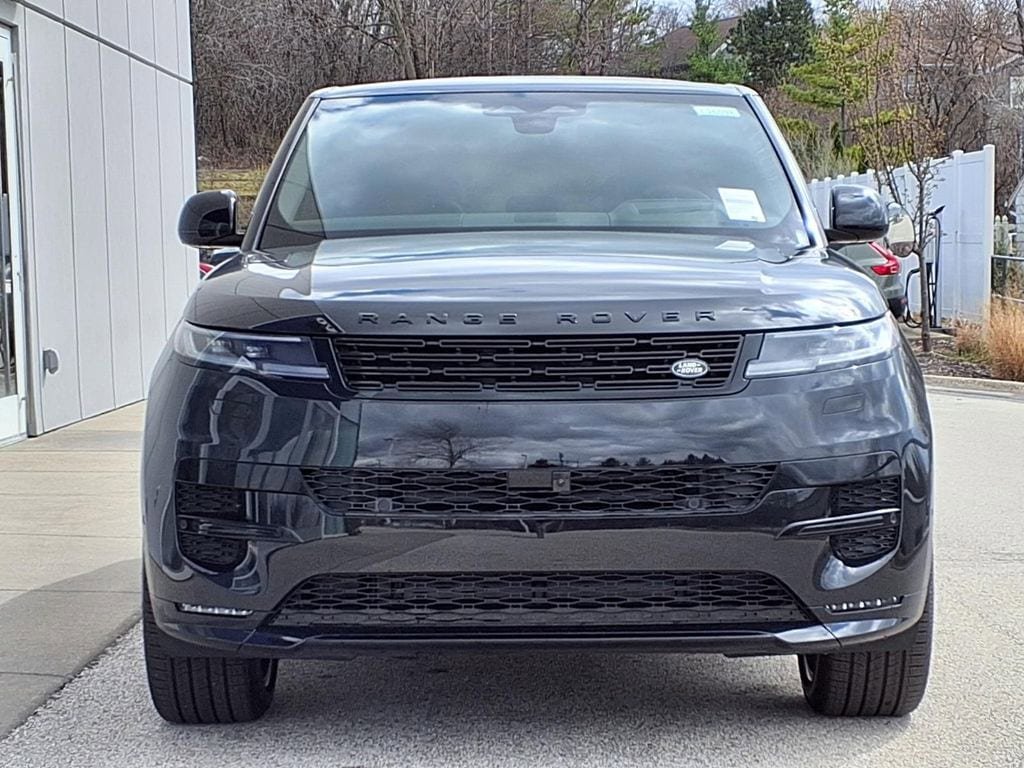 New 2026 Land Rover Range Rover Sport Dynamic SE AWD/4WD image 2