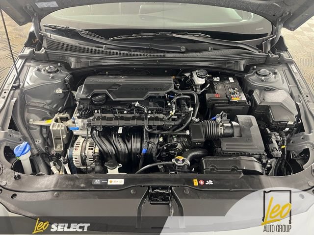Used 2025 Hyundai Elantra Sport FWD image 26