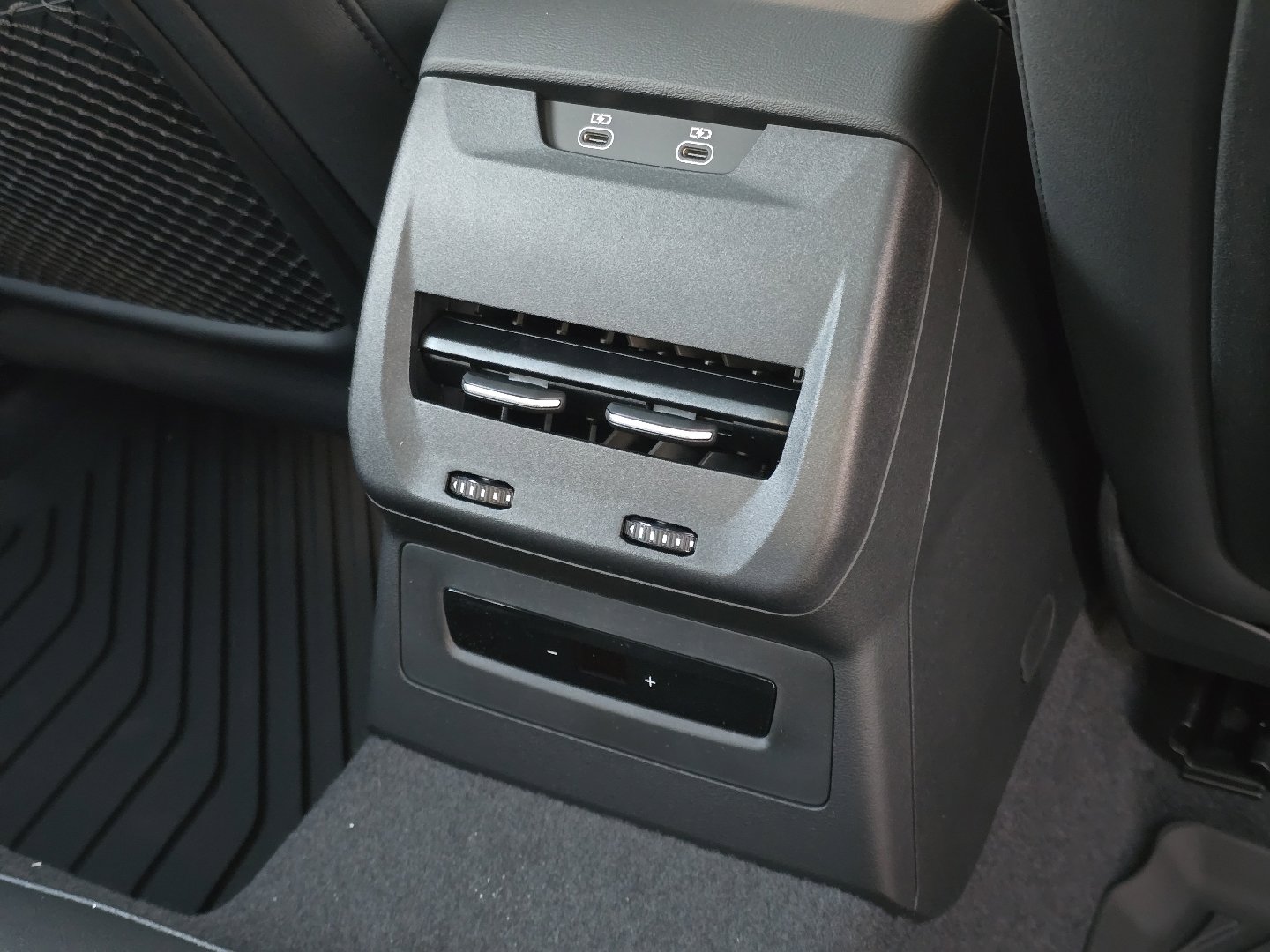 New 2025 Audi A5 2.0T Premium image 30