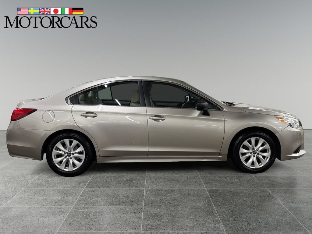 Used 2017 Subaru Legacy 2.5i w/ Alloy Wheel Package AWD/4WD image 2