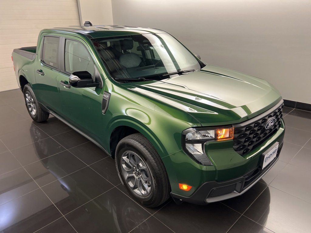 New 2025 Ford Maverick XLT w/ XLT Luxury Package image 1