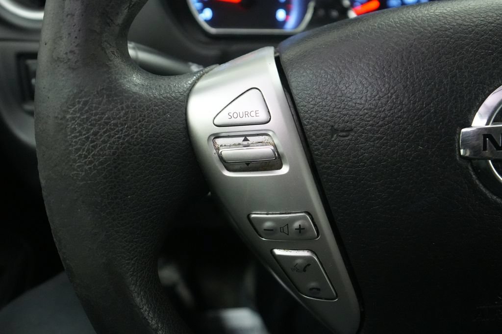 Used 2017 Nissan Versa SV FWD image 29