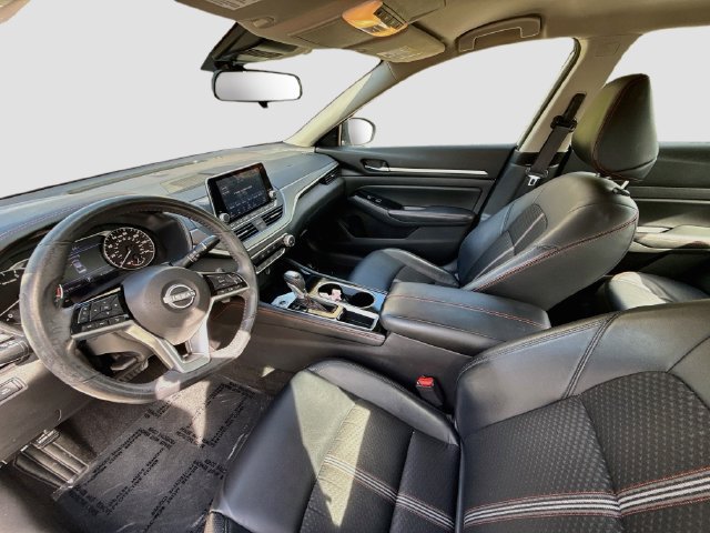Used 2024 Nissan Altima 2.5 SR FWD image 20