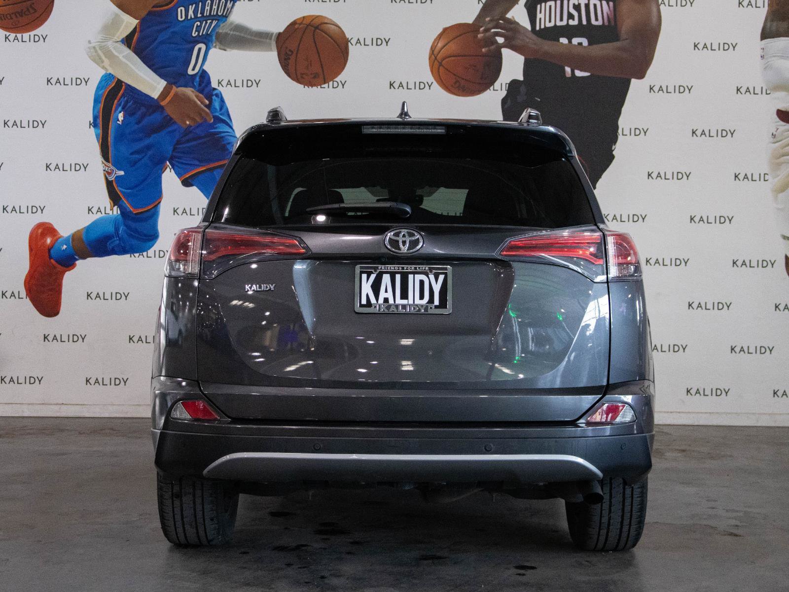 Used 2017 Toyota RAV4 Limited image 24