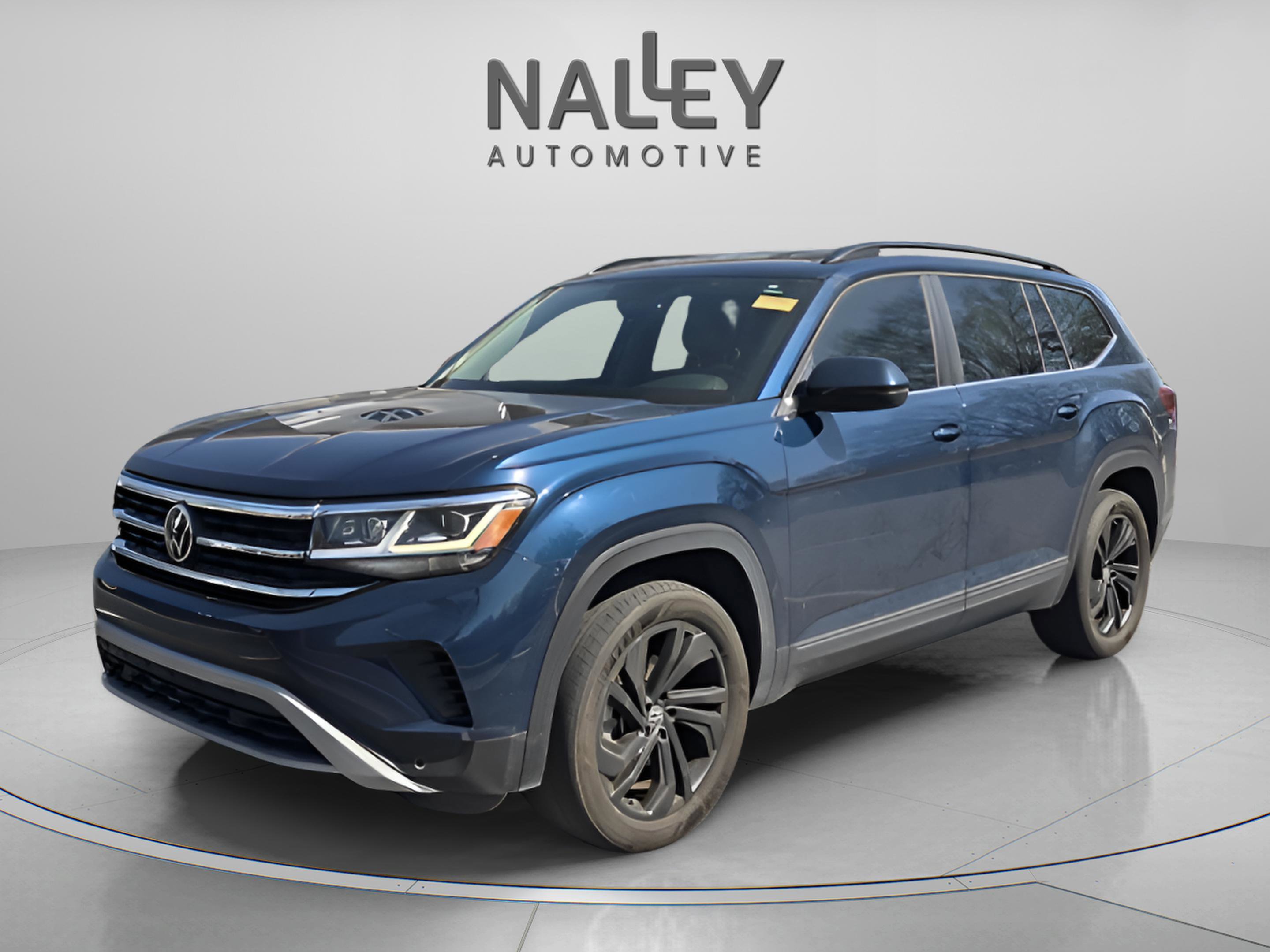 Used 2022 Volkswagen Atlas SE w/ Black Wheel Package image 1
