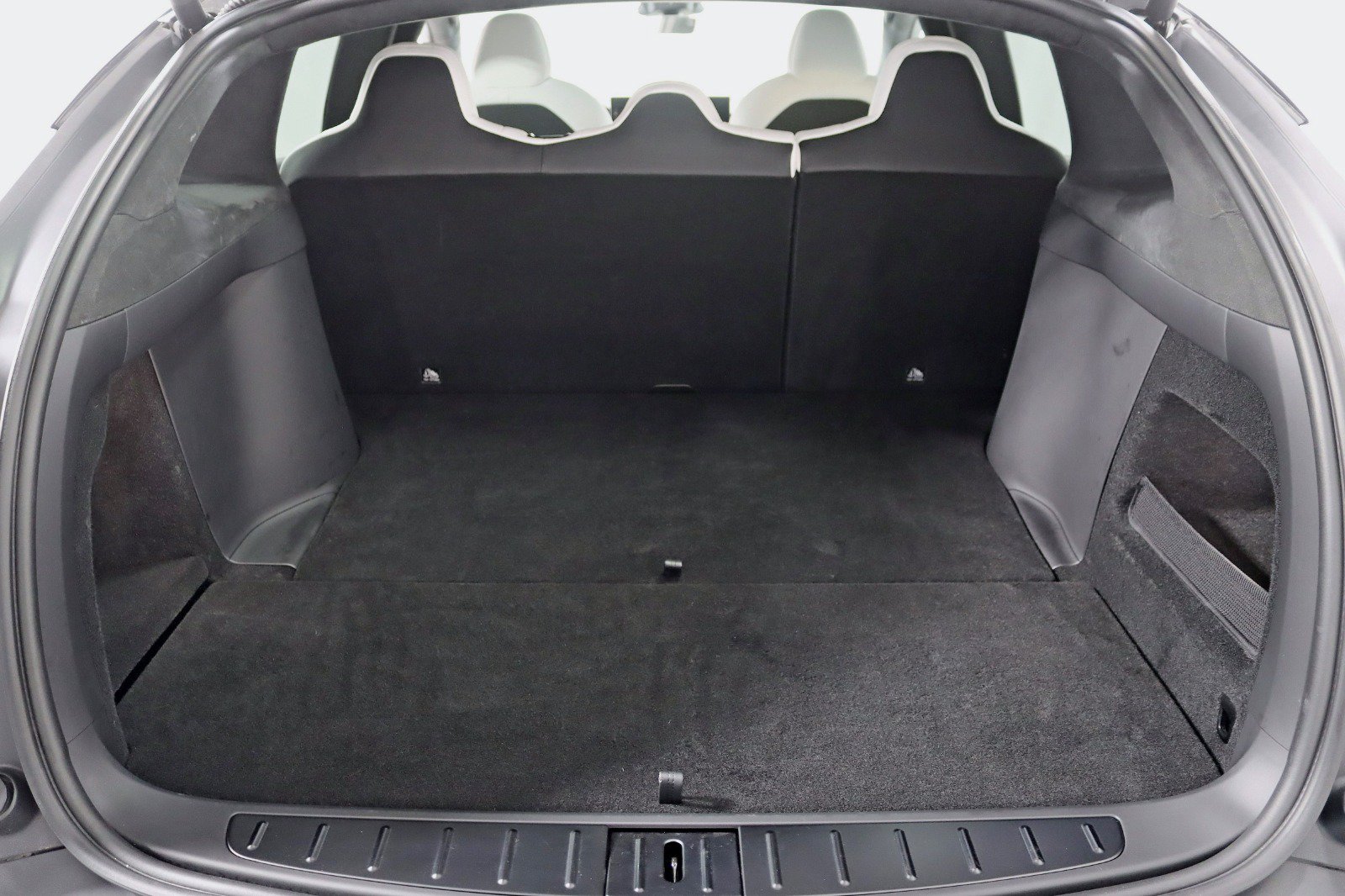 Used 2023 Tesla Model X AWD/4WD image 39
