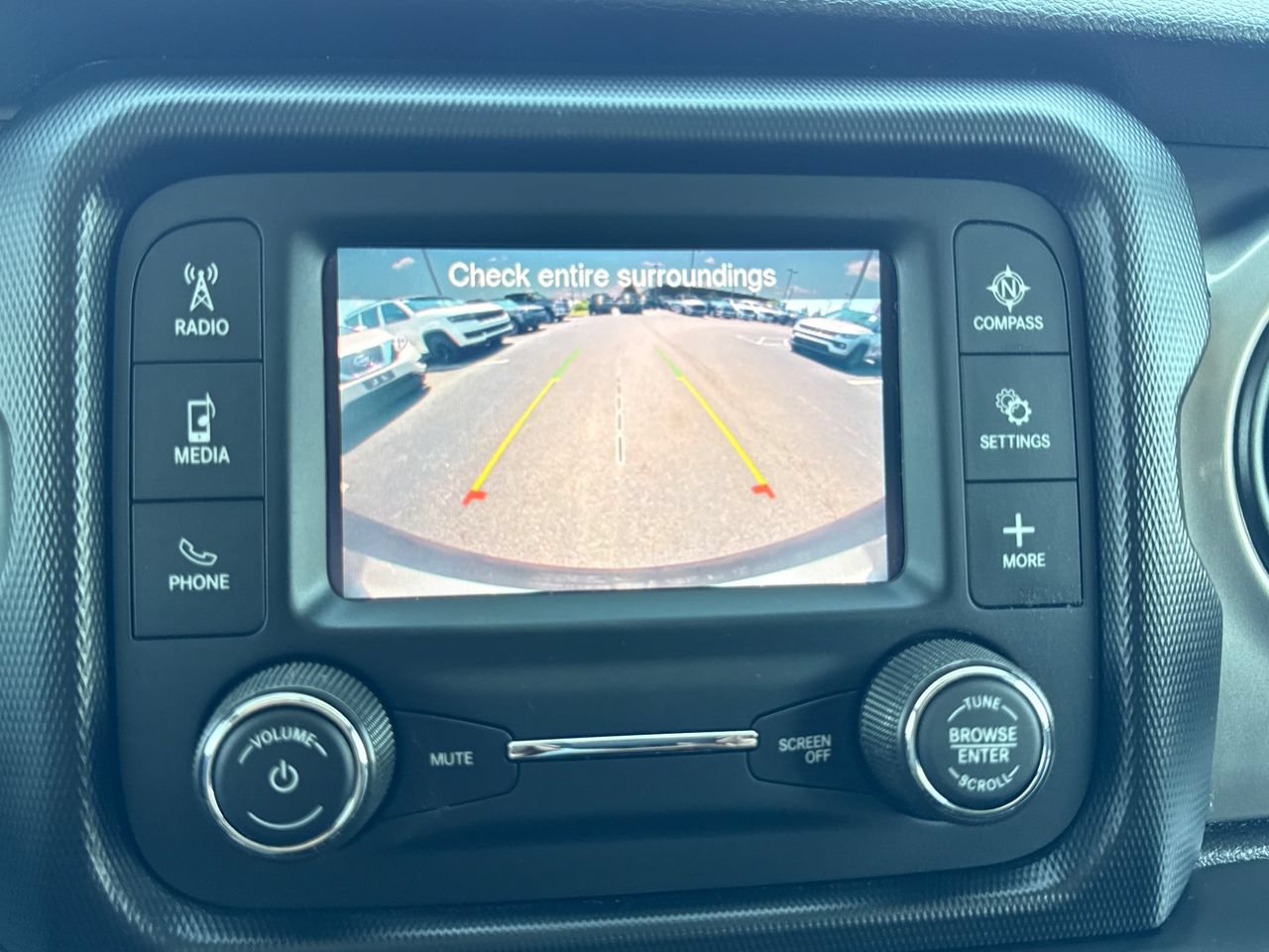 Used 2020 Jeep Wrangler Unlimited Sport w/ Cold Weather Group AWD/4WD image 20