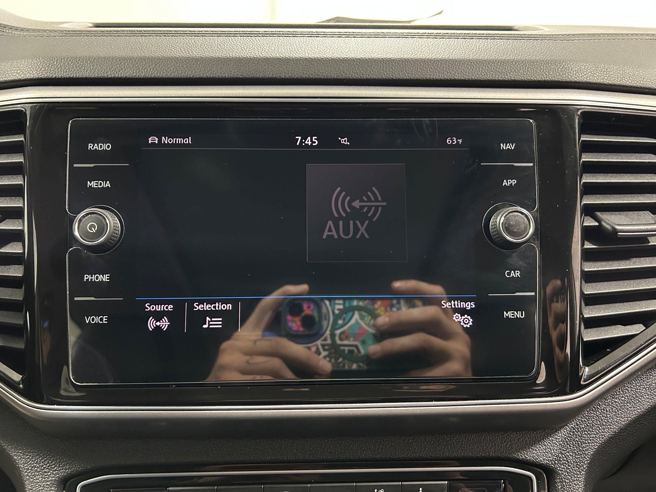 Used 2019 Volkswagen Atlas SEL Premium AWD/4WD image 6