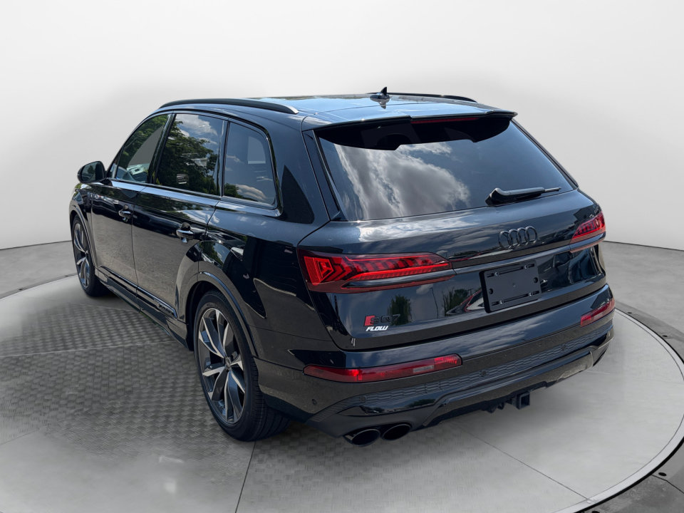 Used 2023 Audi SQ7 Premium Plus w/ Executive Package AWD/4WD image 5
