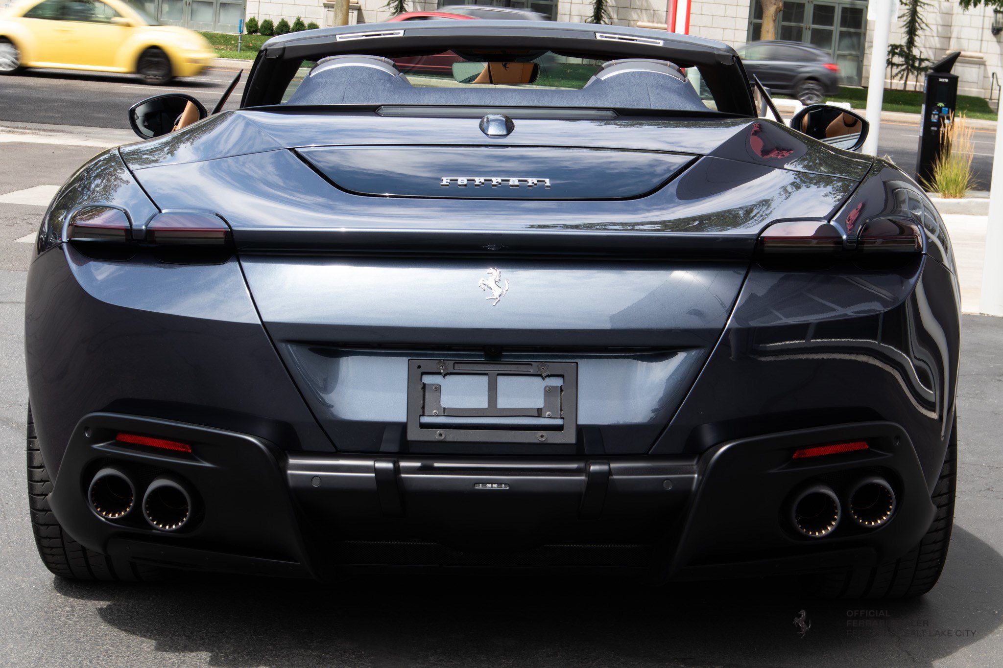 Used 2025 Ferrari Roma Spider RWD image 4