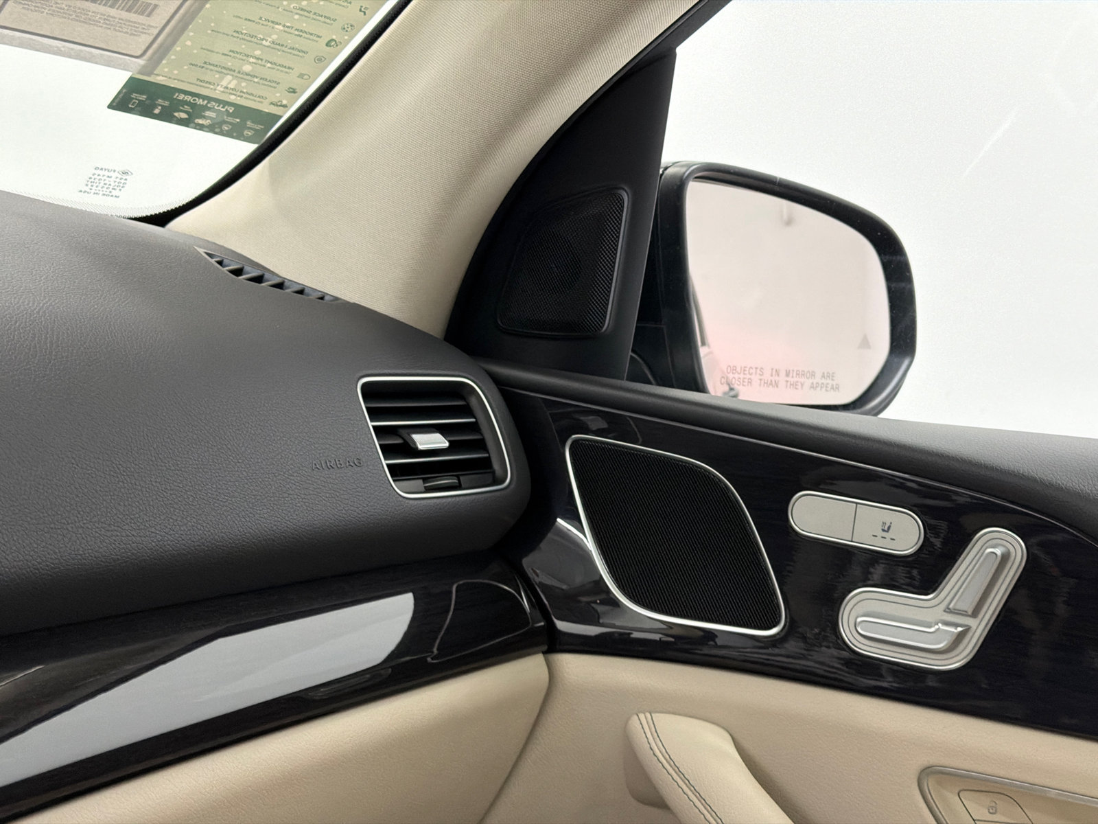 Used 2020 Mercedes-Benz GLE 350 4MATIC image 34