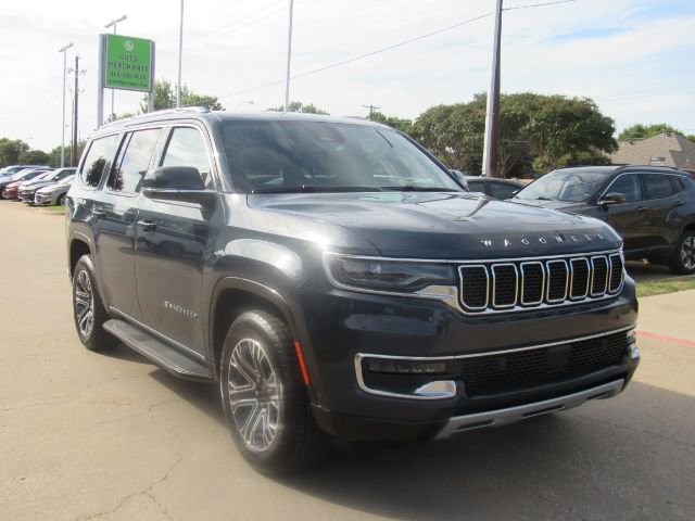 Used 2024 Jeep Wagoneer Series II w/ Flexible Seating Group image 4