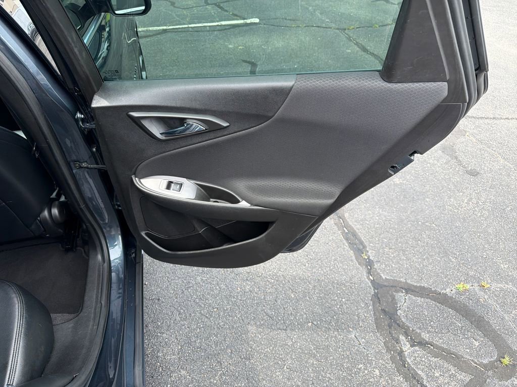 Used 2019 Chevrolet Malibu RS w/ LPO, Convenience Package 1 FWD image 35