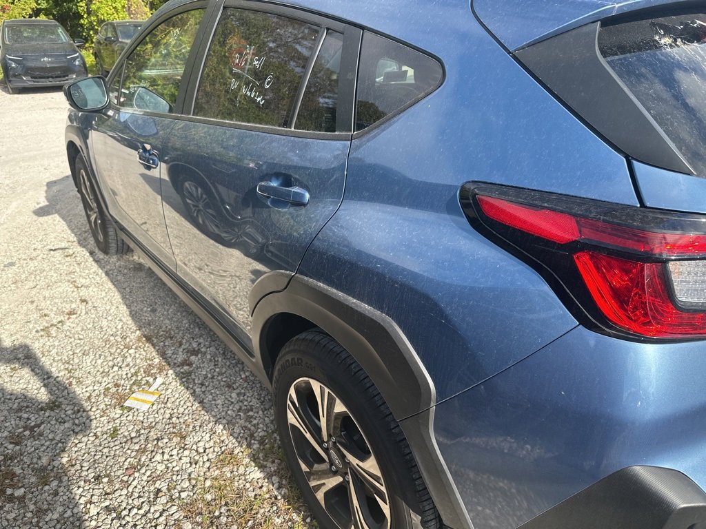 Used 2024 Subaru Crosstrek 2.0i Premium image 5