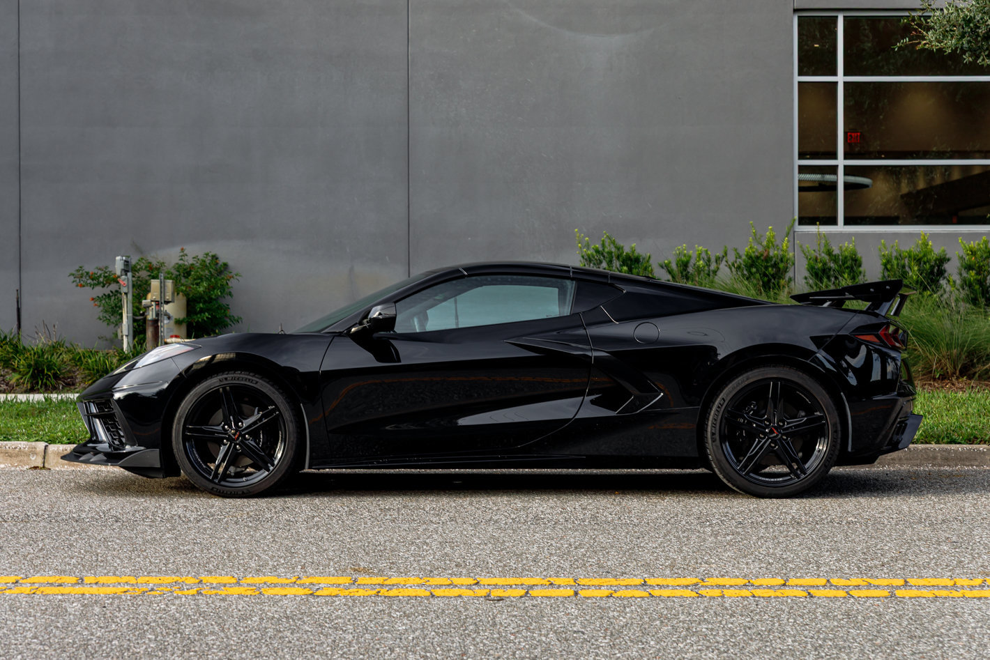 Used 2026 Chevrolet Corvette Stingray Coupe w/ 1LT RWD image 34