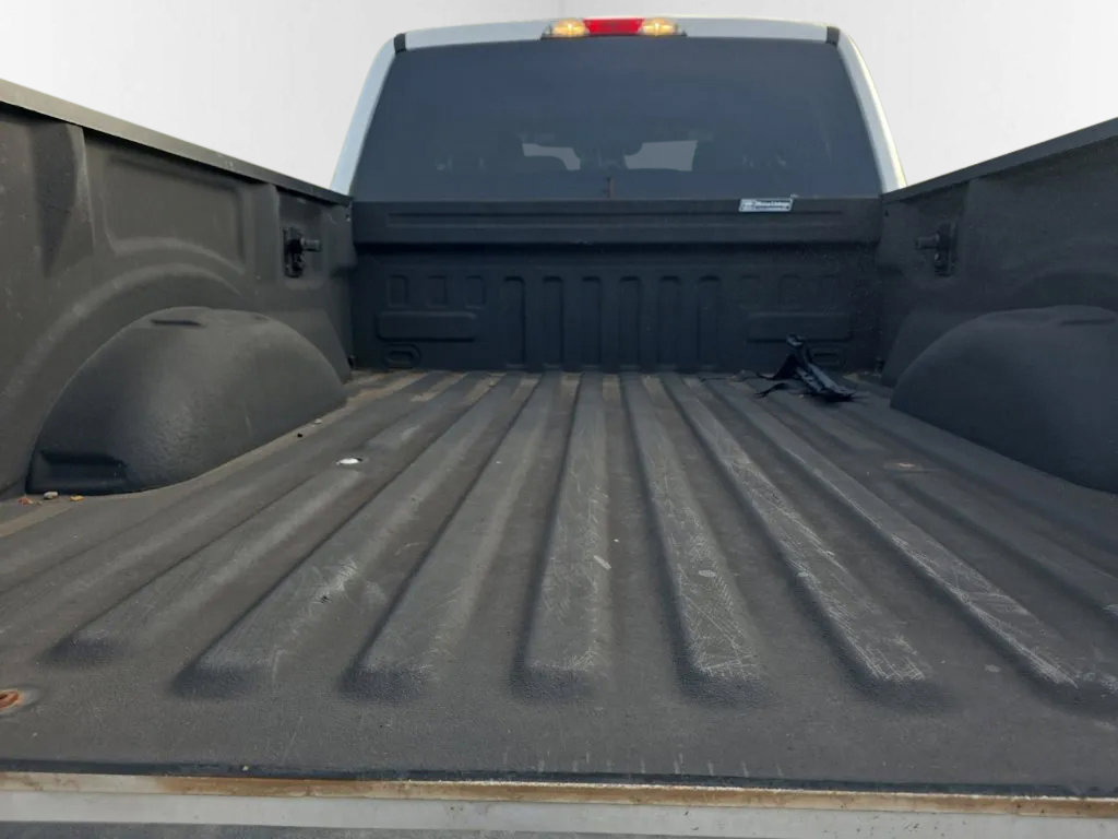 Used 2016 Ford F150 XLT w/ Equipment Group 301A Mid AWD/4WD image 32