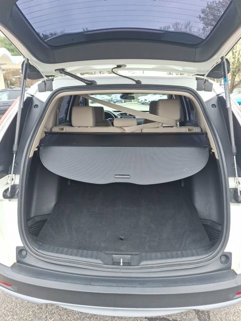 Used 2017 Honda CR-V LX image 6