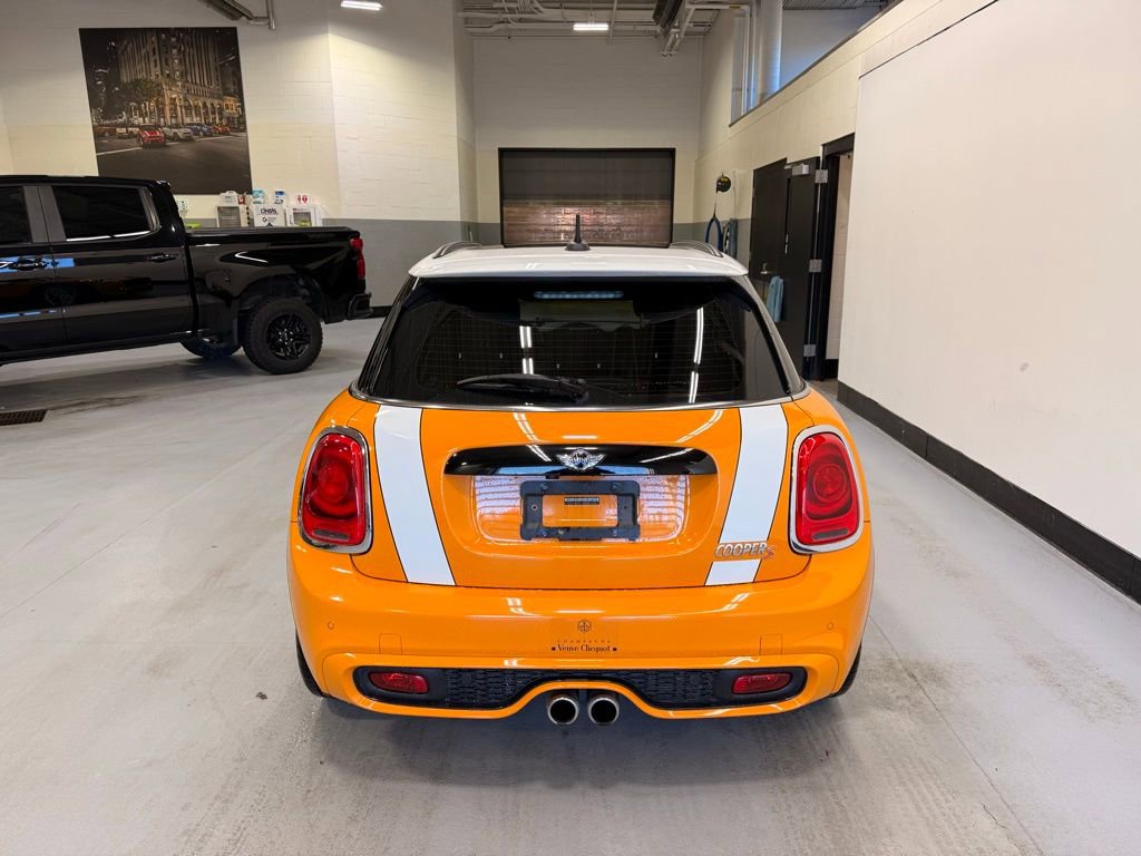 Used 2017 MINI Cooper S image 4