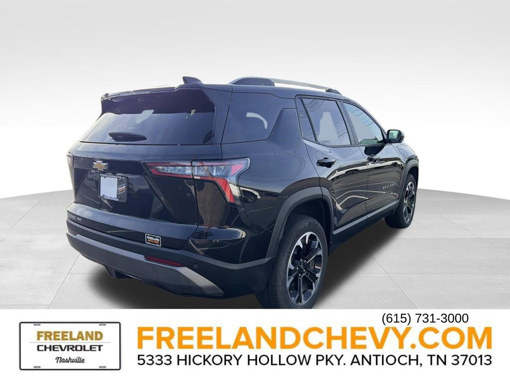 Used 2025 Chevrolet Equinox LT w/ Convenience Package II image 2