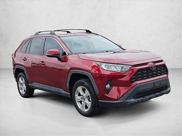 Used 2021 Toyota RAV4 XLE w/ Convenience Package image 3